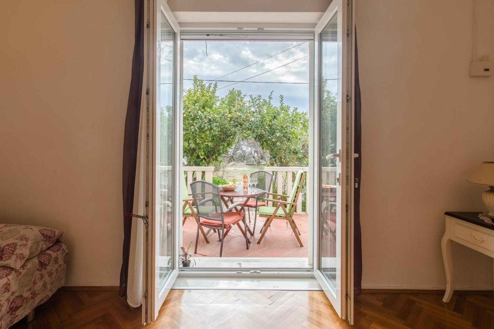 Apartments Kadenca Omiš Habitación foto